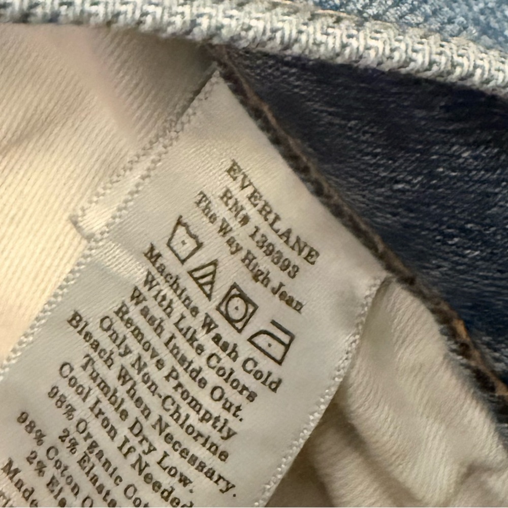 SOLD Everlane Way-High Jean Women’s 24R Distressed Raw Hem Straight Leg Denim - Picture 6 of 7